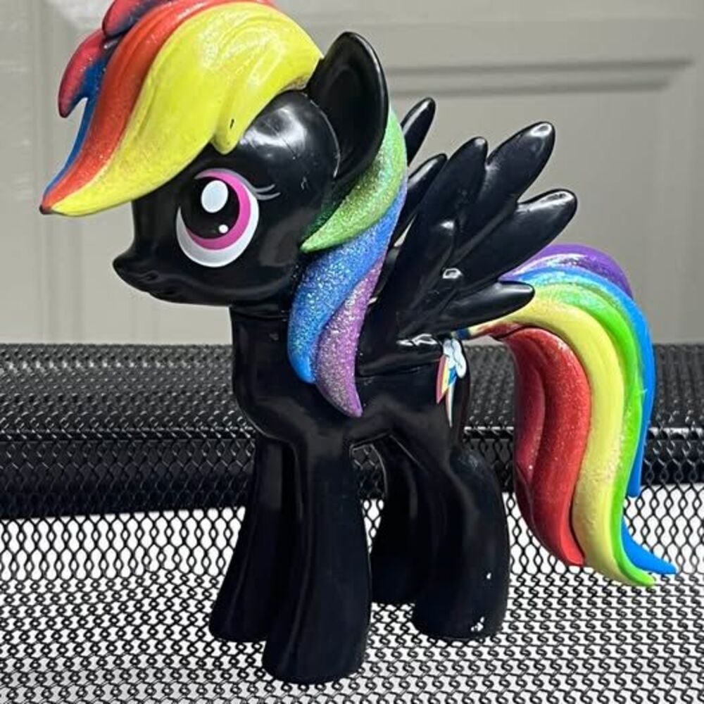 Funko My Little Pony Rainbow Dash Vinyl Figure - Black Glitter